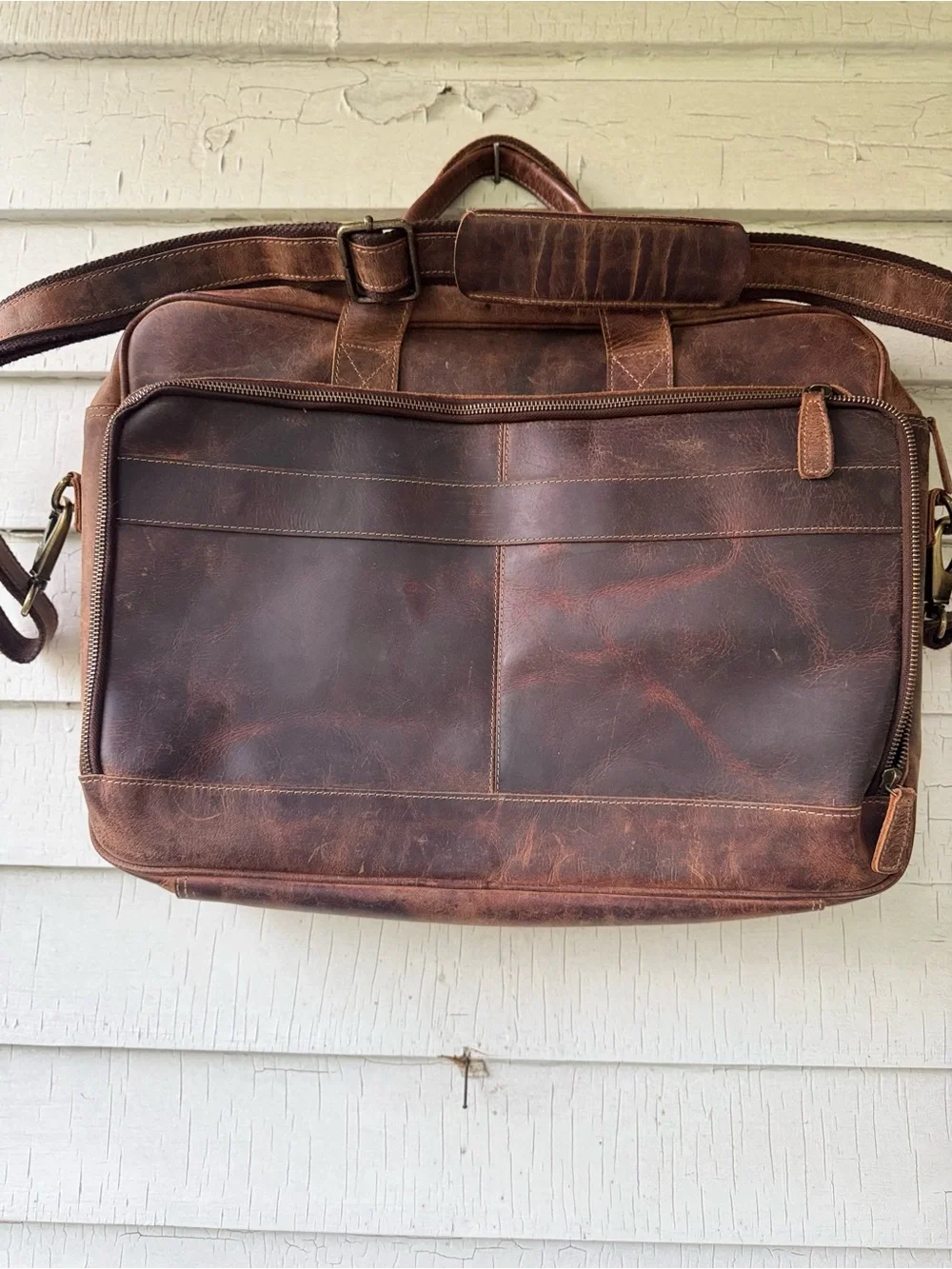 KomalC Men's Buffalo Leather Laptop Briefcase Messenger Bag in Brown